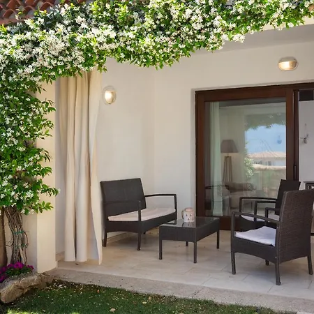 Le Maree Apartments Cannigione Exterior photo