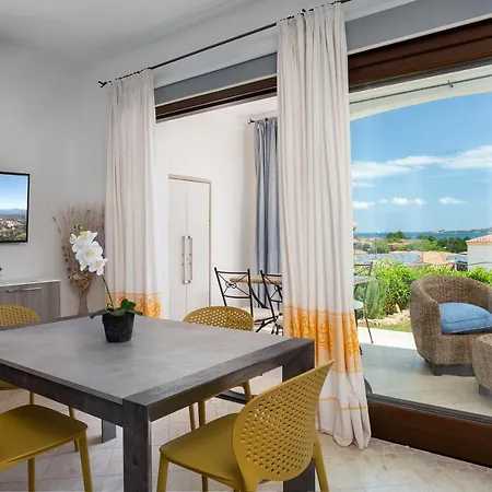 Le Maree Apartments Cannigione Exterior photo